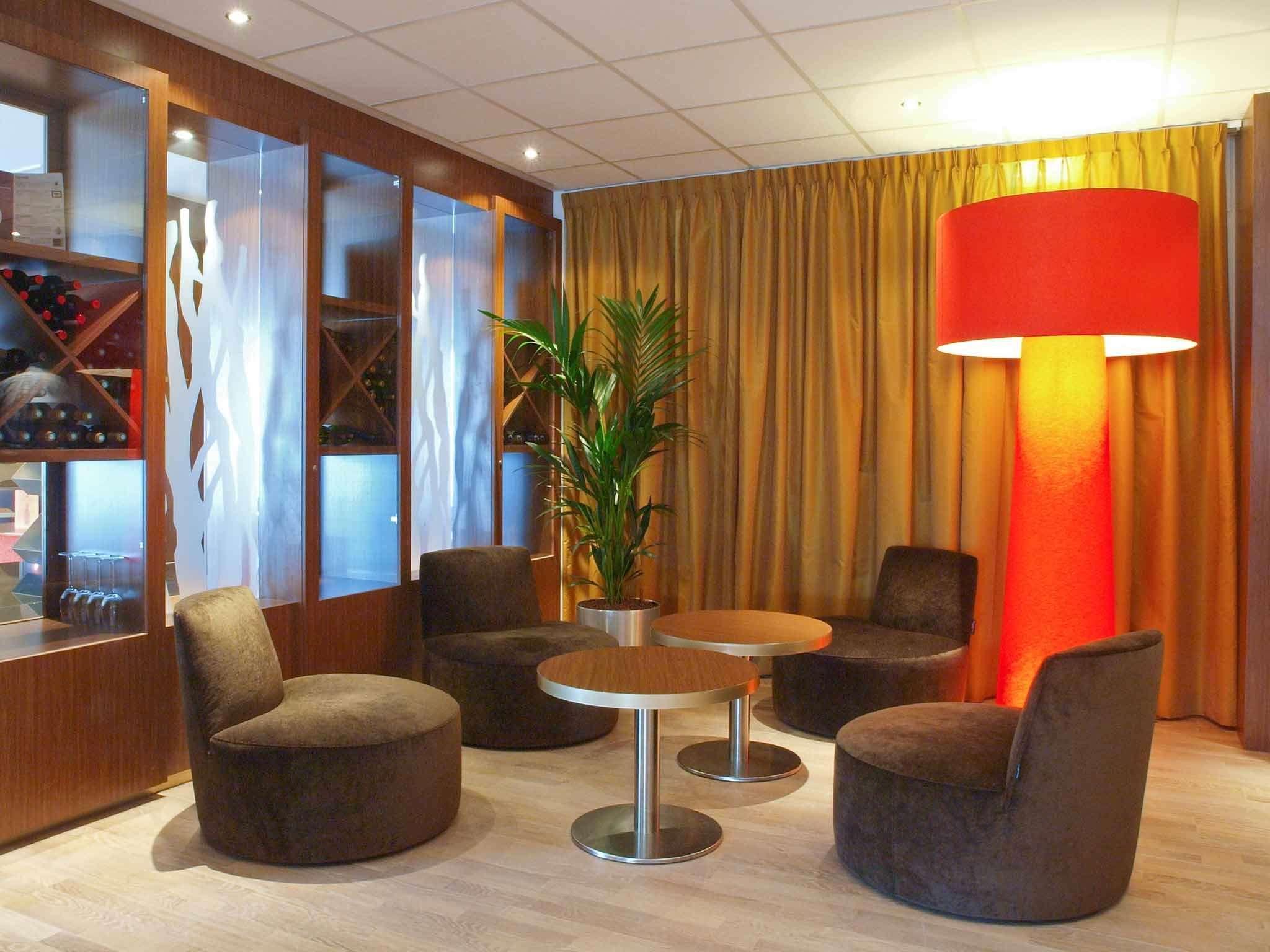 Mercure Martiniplaza Hotel
