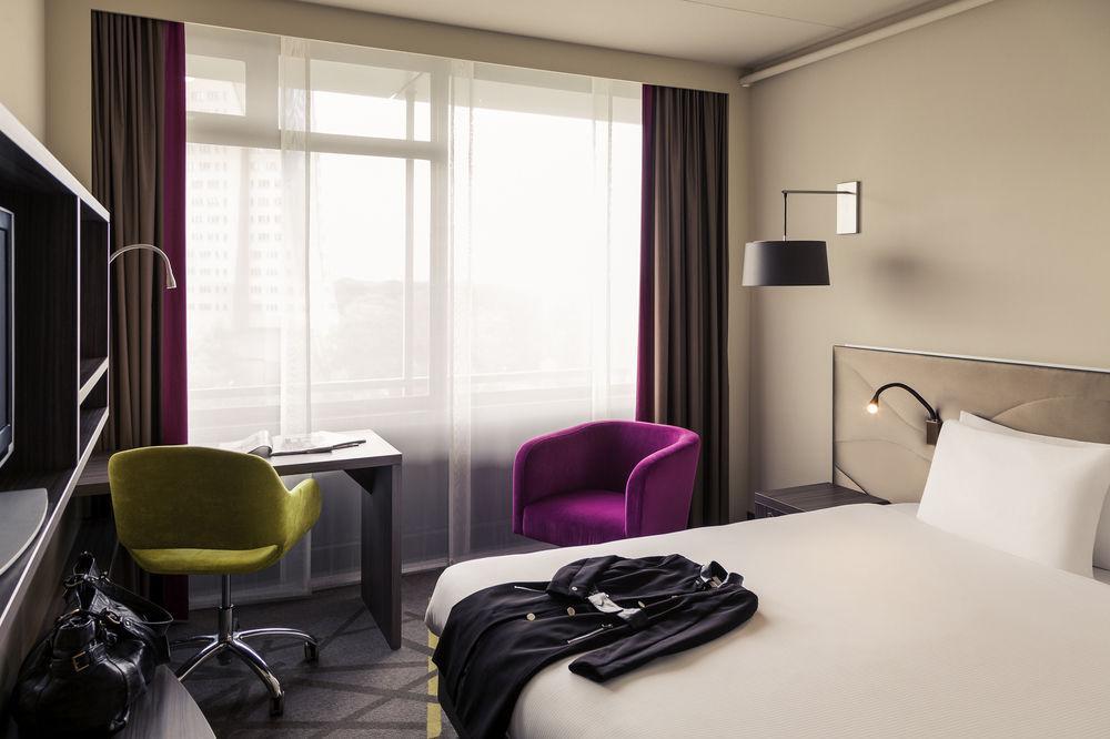 Mercure Martiniplaza Hotel 4*