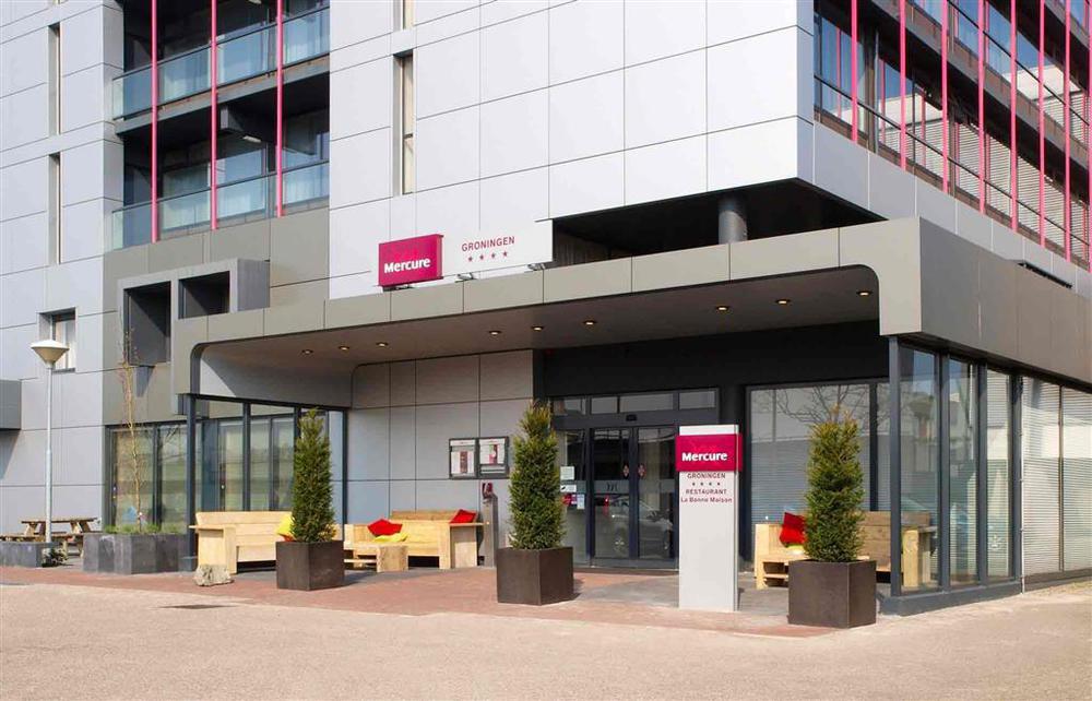 Mercure Martiniplaza Hotel